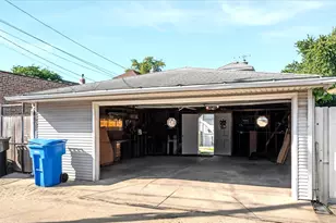 4607 S Karlov Ave, Chicago, IL 60632 - Photo 33