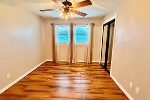 1931 W 4th St, Centralia, IL 62801 - Photo 9