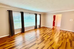 1931 W 4th St, Centralia, IL 62801 - Photo 3