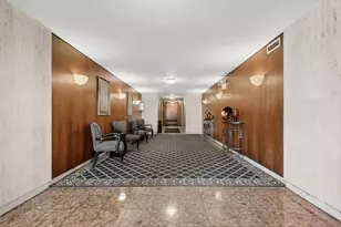 5855 N Sheridan Rd, Chicago, IL 60660 - Photo 17