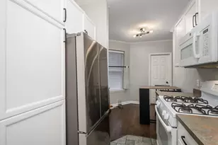 1419 W Catalpa Ave, Chicago, IL 60640 - Photo 9