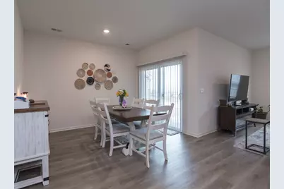 [Address not provided], Bartlett, IL 60103 - Photo 5