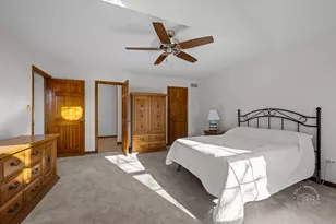 2408 Barkdoll Rd, Naperville, IL 60565 - Photo 17