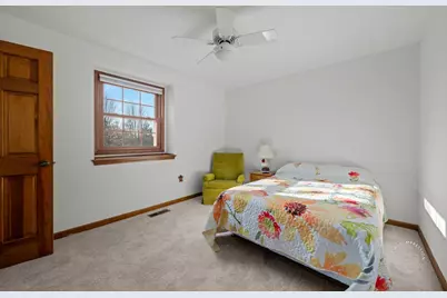 2408 Barkdoll Road, Naperville, IL 60565 - Photo 17