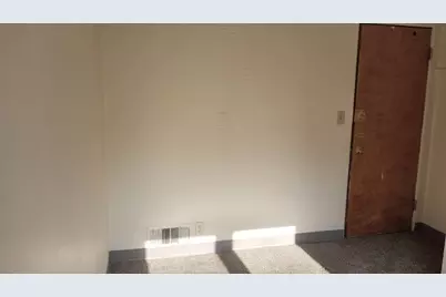 532 - 534 College Avenue, Dekalb, IL 60115 - Photo 11