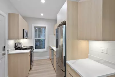 1904 W Morse Avenue #1, Chicago, IL 60626 - Photo 3