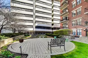 1250 S Indiana Ave, Chicago, IL 60605 - Photo 25