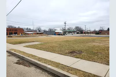 1612 5th Street, Peru, IL 61354 - Photo 43