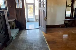 1612 5th St, Peru, IL 61354 - Photo 9