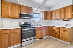 7551 Terrier Ln, Rockford, IL 61108 - Photo 5