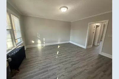 6443 W 23rd Street #12, Berwyn, IL 60402 - Photo 3