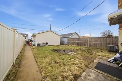 4744 S Lorel Street, Stickney, IL 60638 - Photo 17