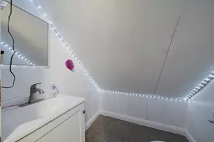 4744 S Lorel St, Chicago, IL 60638 - Photo 9