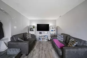 4744 S Lorel St, Chicago, IL 60638 - Photo 3