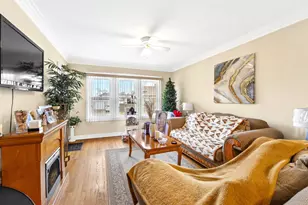 2610 Glos Ave, Bellwood, IL 60104 - Photo 3