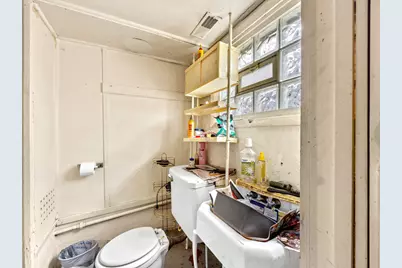 2610 Glos Avenue, Bellwood, IL 60104 - Photo 13