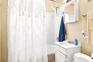 2610 Glos Ave, Bellwood, IL 60104 - Photo 11