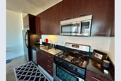 [Address not provided], Chicago, IL 60661 - Photo 7