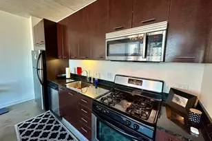 [Address not provided], Chicago, IL 60661 - Photo 7