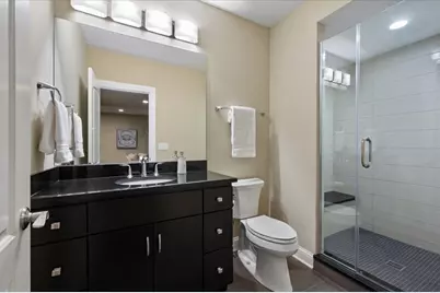 641 Lakeside Drive, Hinsdale, IL 60521 - Photo 55