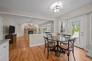 1002 Shimer Ct, Naperville, IL 60565 - Photo 9