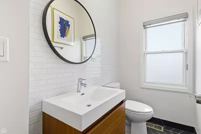 2862 N Woodard Street, Chicago, IL 60618 - Photo 15