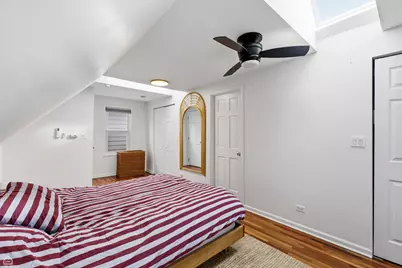 2862 N Woodard Street, Chicago, IL 60618 - Photo 17