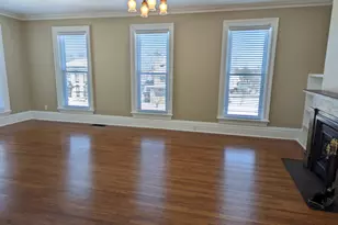 837 W Stephenson St, Freeport, IL 61032 - Photo 7