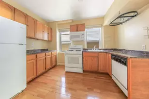 2527 N Ashland Ave, Chicago, IL 60614 - Photo 5