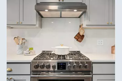 4200 Gilbert Avenue, Western Springs, IL 60558 - Photo 13