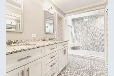 4704 Daniel Drive, Crystal Lake, IL 60014 - Photo 11