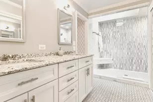 4704 Daniel Dr, Crystal Lake, IL 60014 - Photo 11