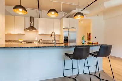 240 E Illinois Street #604, Chicago, IL 60611 - Photo 13