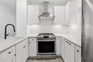 2714 Clarence Ave, Berwyn, IL 60402 - Photo 7