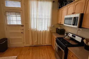 [Address not provided], Chicago, IL 60613 - Photo 9