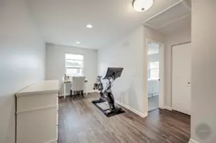 871 Finley Dr, Aurora, IL 60504 - Photo 13