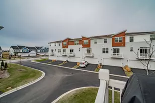 871 Finley Dr, Aurora, IL 60504 - Photo 19