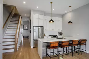 2705 N Hamlin Ave, Chicago, IL 60647 - Photo 5