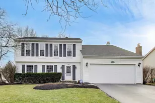 606 Thackeray Ln, Fox River Grove, IL 60021 - Photo 1