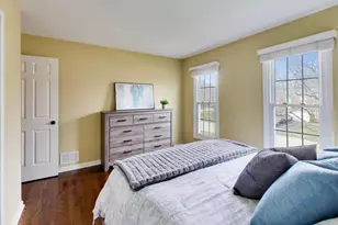 606 Thackeray Ln, Fox River Grove, IL 60021 - Photo 23