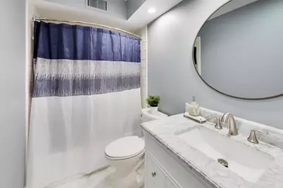 606 Thackeray Lane, Fox River Grove, IL 60021 - Photo 27