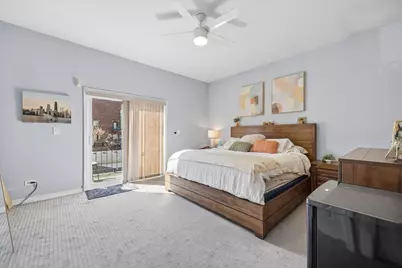 323 W Schiller Street #2W, Chicago, IL 60610 - Photo 9