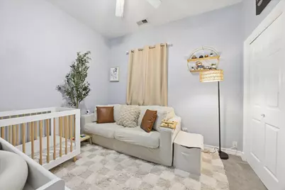 323 W Schiller Street #2W, Chicago, IL 60610 - Photo 11