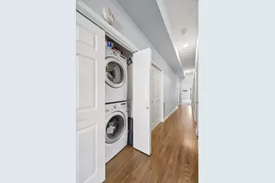 323 W Schiller Street #2W, Chicago, IL 60610 - Photo 13