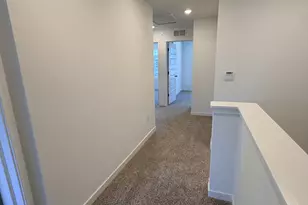 563 Yosemite Wy, Mundelein, IL 60060 - Photo 9