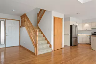 11127 Shenandoah Dr, Orland Park, IL 60467 - Photo 13