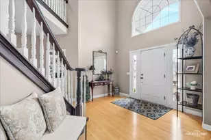 4204 Falkner Dr, Naperville, IL 60564 - Photo 5