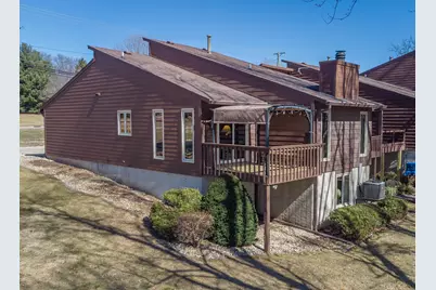 2917 Brookview Drive #1, Freeport, IL 61032 - Photo 5