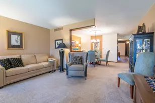 2917 Brookview Dr, Freeport, IL 61032 - Photo 17