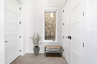 1936 N Wilmot Avenue, Chicago, IL 60647 - Photo 3